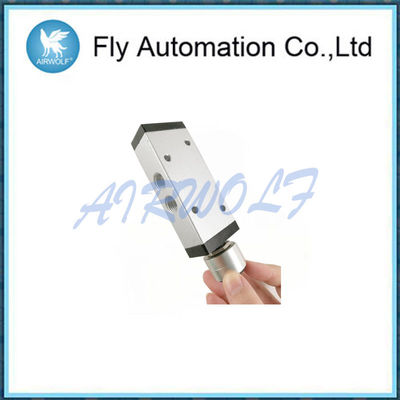 Metallic Hand Pneumatic Manual Control Valve 5/2 Way 0.1 - 0.7 Mpa Pressure XQ250620