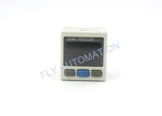 2 Color Display SMC Digital Pressure Switch ISE30A-01-N High Precision